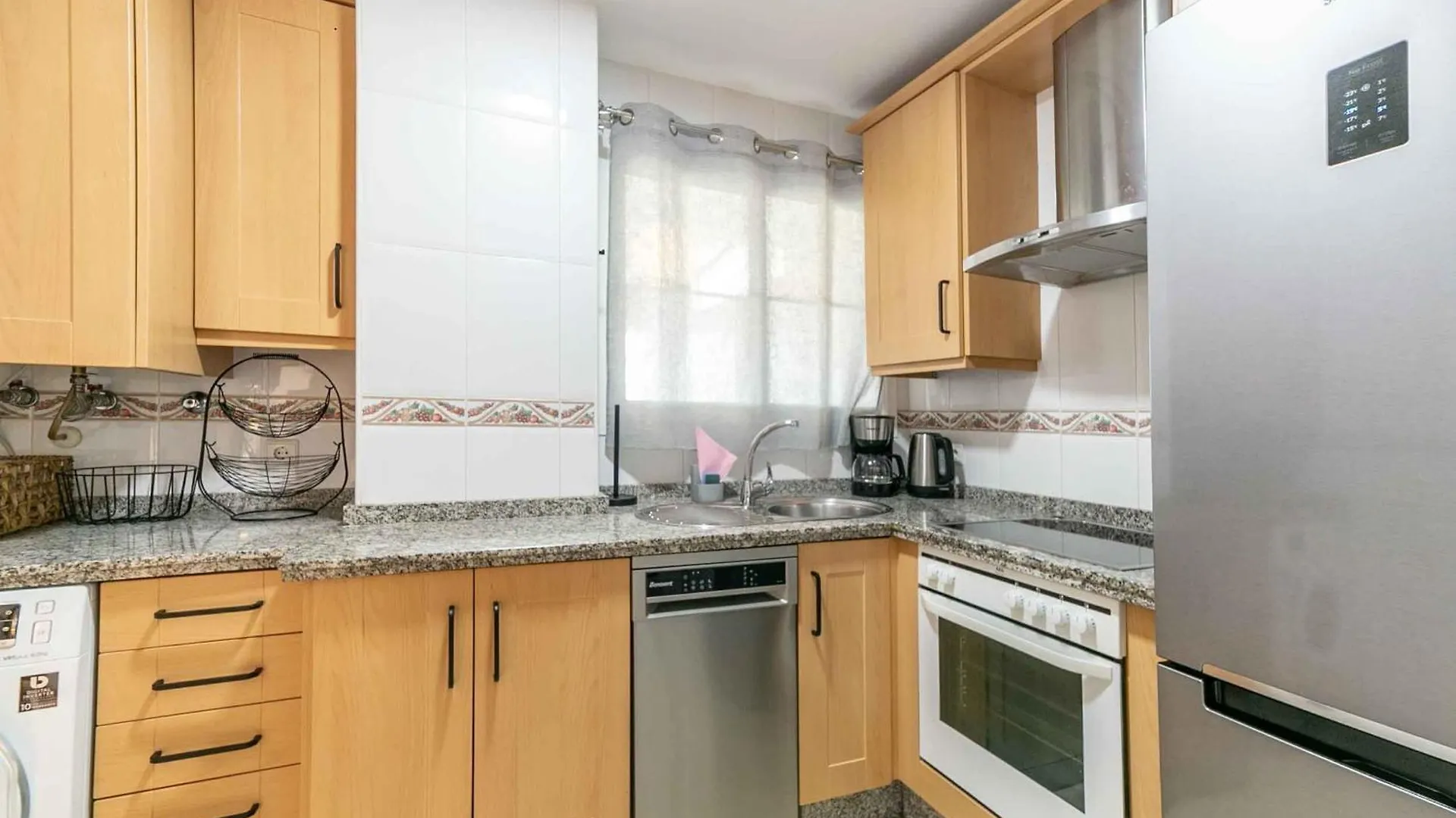 116 - Penthouse With Views And Pool, 5Min Away From Golf Course! Daire Benalmádena