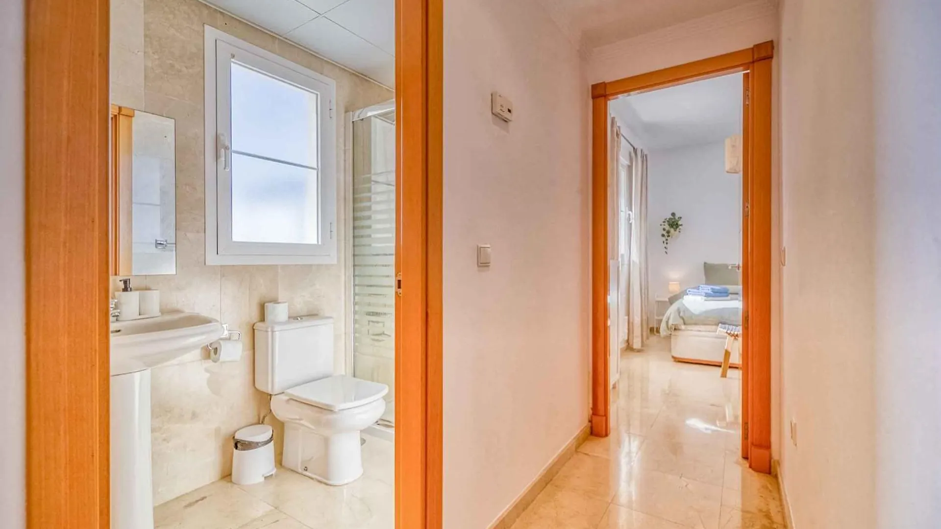 116 - Penthouse With Views And Pool, 5Min Away From Golf Course! Lägenhet Benalmádena