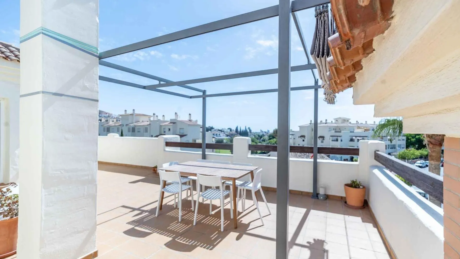 116 - Penthouse With Views And Pool, 5Min Away From Golf Course! Apartman Benalmádena